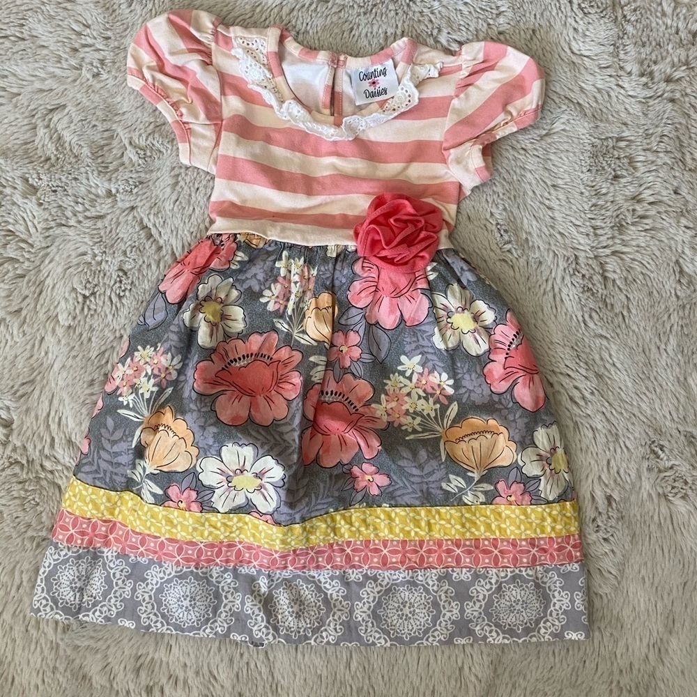 Counting Daisies 3 floral dress